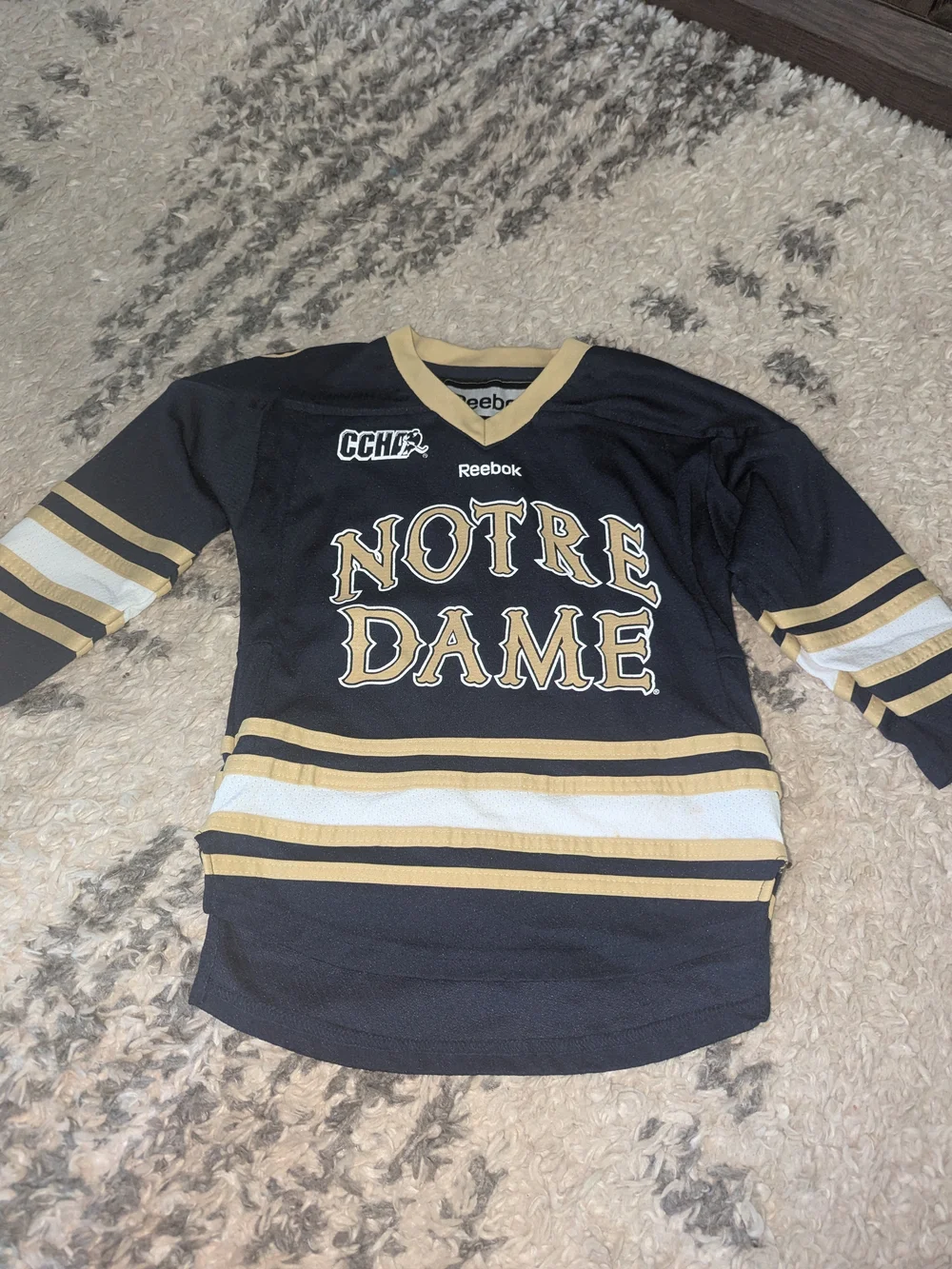 Reebok Notre Dame Kids' Navy & Gold Hockey Jersey